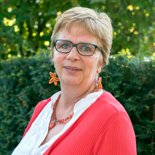 Vinciane Gervais — Assistante